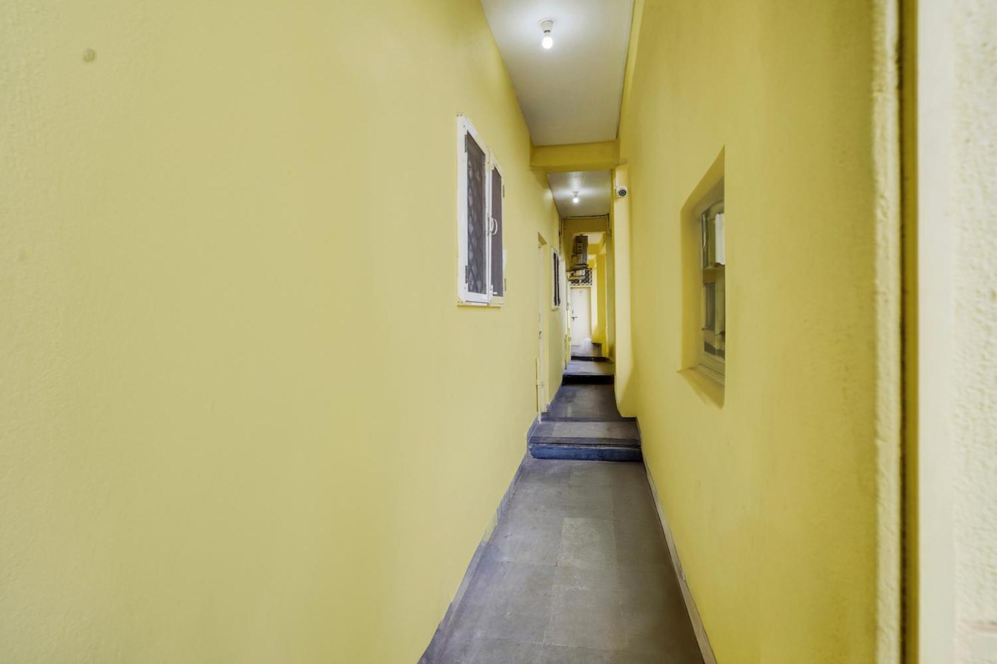 Super O Hotel